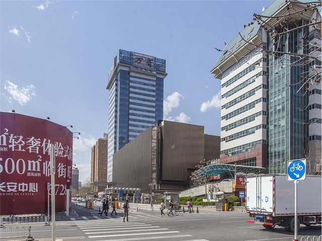 江西18吨环卫垃圾车东风多利卡8方垃圾车